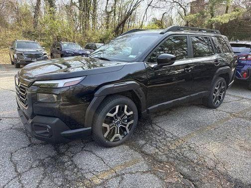 Black / Silver 2026 Subaru Outback Touring XT