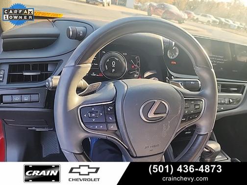 2022 Lexus ES 300h Ultra Luxury