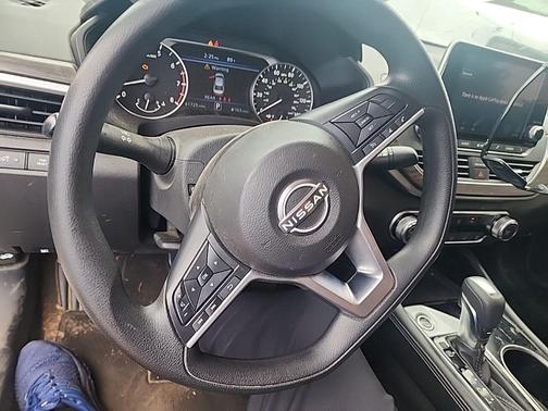 Gun Metallic 2023 Nissan Altima 2.5 SV