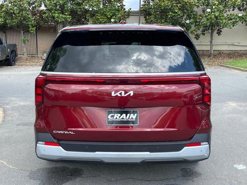 Flare Red 2025 Kia Carnival LXS