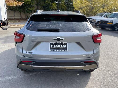 Sterling Gray Metallic 2026 Chevrolet Trax ACTIV