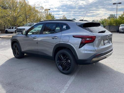 Sterling Gray Metallic 2026 Chevrolet Trax ACTIV
