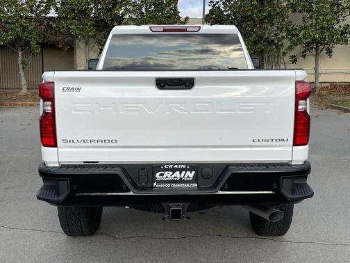 2026 Chevrolet Silverado 2500 Custom