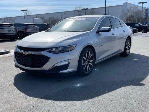 Silver Ice Metallic 2021 Chevrolet Malibu FWD RS