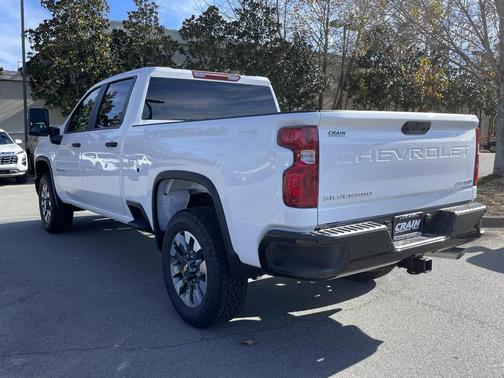 2026 Chevrolet Silverado 2500 Custom