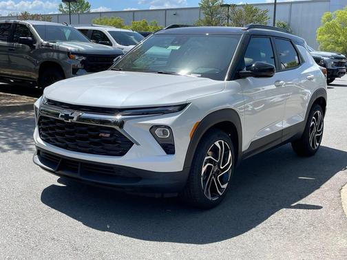 Iridescent Prl 2026 Chevrolet Trailblazer RS