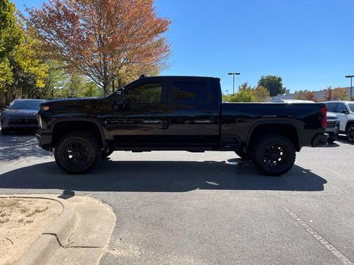 Black 2021 Chevrolet Silverado 2500 Custom