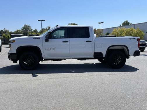 2025 Chevrolet Silverado 2500 Custom