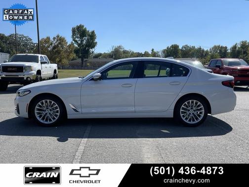 2022 BMW 530 i