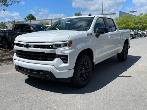 Summit White 2026 Chevrolet Silverado 1500 RST