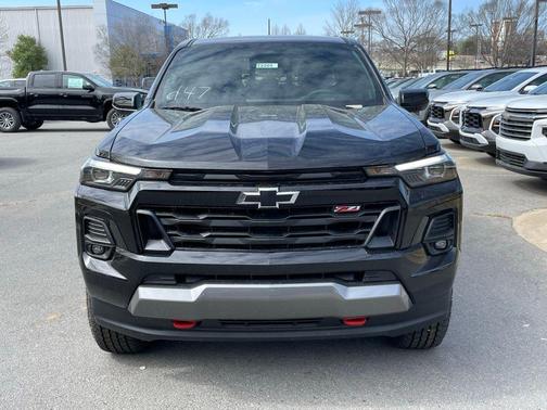 Black 2026 Chevrolet Colorado Z71