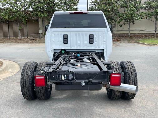 Summit White 2026 Chevrolet Silverado 3500 WT