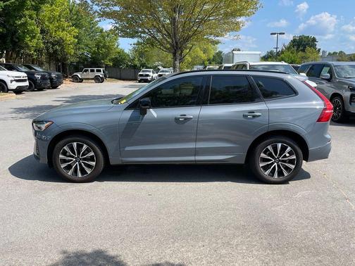 Silver Dawn Metallic 2023 Volvo XC60 B5 Plus Dark Theme