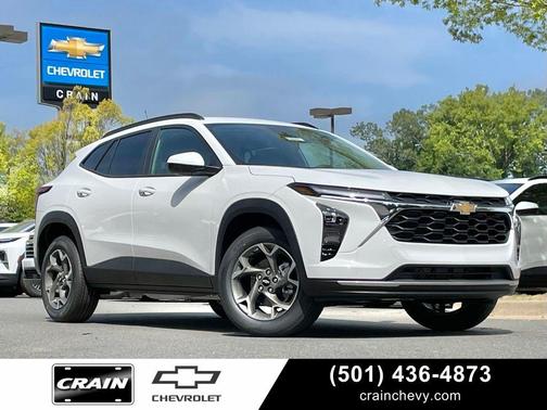 Summit White 2026 Chevrolet Trax LT