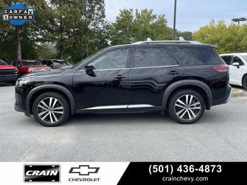 2024 Nissan Pathfinder Platinum FWD