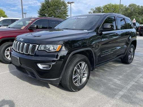 2019 Jeep Grand Cherokee Laredo