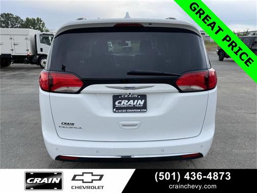 2020 Chrysler Pacifica Touring L