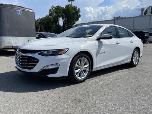 2022 Chevrolet Malibu FWD LT