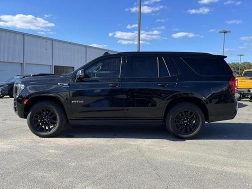 2021 GMC Yukon 4WD AT4