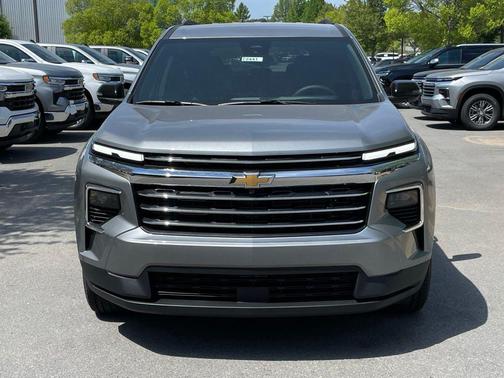 Sterling 2026 Chevrolet Traverse LT