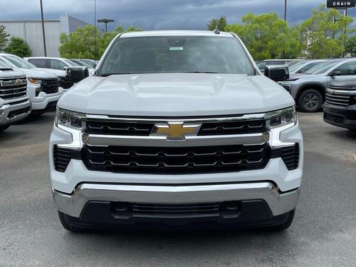 Summit White 2026 Chevrolet Silverado 1500 LT