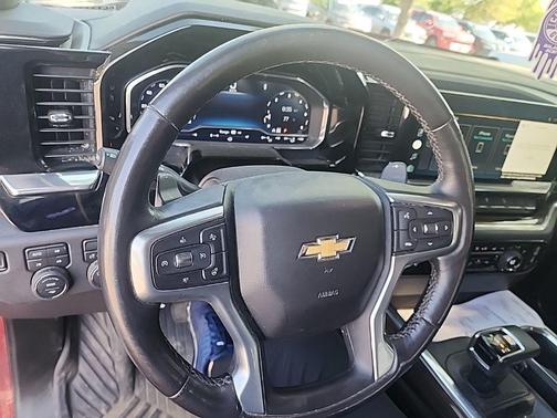 Cherry Red Tintcoat 2022 Chevrolet Silverado 1500 LT