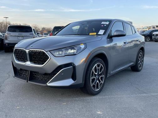 2025 BMW X2 xDrive28i