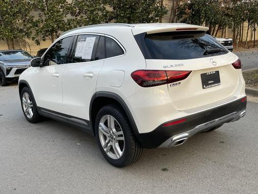 2021 Mercedes-Benz GLA 250 Base 4MATIC