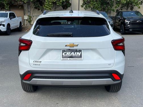 Summit White 2026 Chevrolet Trax LT