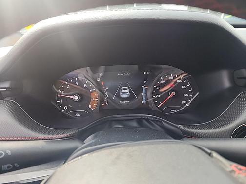 Silver Zynith Metallic Clearcoat 2024 Jeep Compass Trailhawk