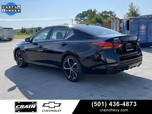 2023 Nissan Altima SR FWD