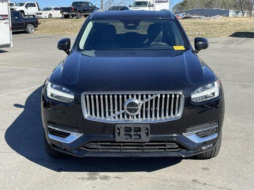 2023 Volvo XC90 B6 Plus 7-Seater