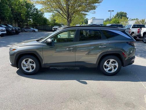 Amazon Gray 2023 Hyundai TUCSON SEL