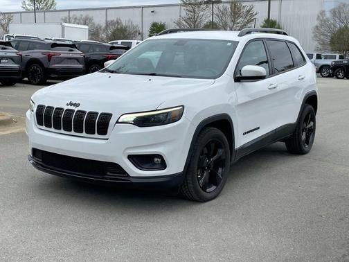 Bright White Clearcoat 2020 Jeep Cherokee Altitude