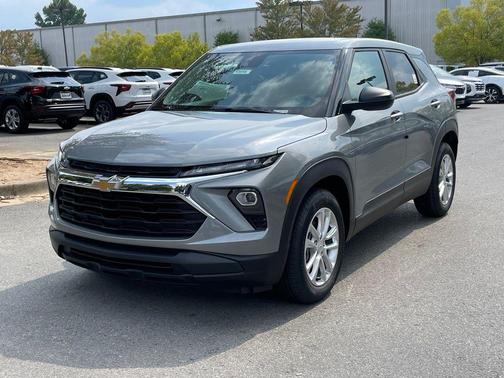 Sterling Gray Metallic 2026 Chevrolet Trailblazer LS