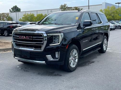 Onyx Black 2024 GMC Yukon SLT
