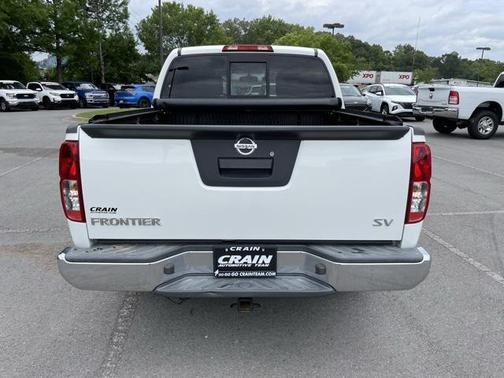 2021 Nissan Frontier SV