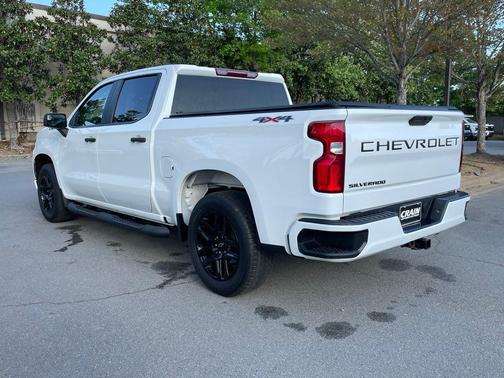 Summit White 2022 Chevrolet Silverado 1500 Limited Custom