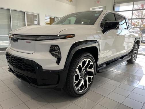2024 Chevrolet Silverado EV RST