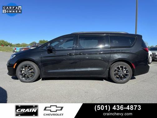 2021 Chrysler Pacifica Touring