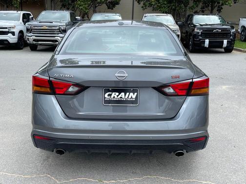 Gun Metallic 2025 Nissan Altima SR FWD