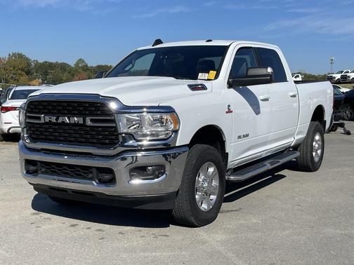 2022 RAM 2500 Big Horn Crew Cab 4x4 6'4' Box