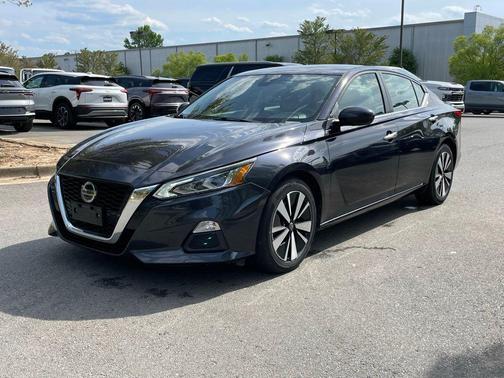 Storm Blue Metallic 2022 Nissan Altima 2.5 SV
