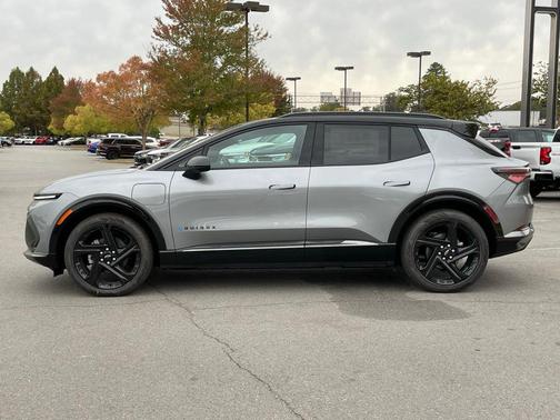 Sterling 2026 Chevrolet Equinox EV RS