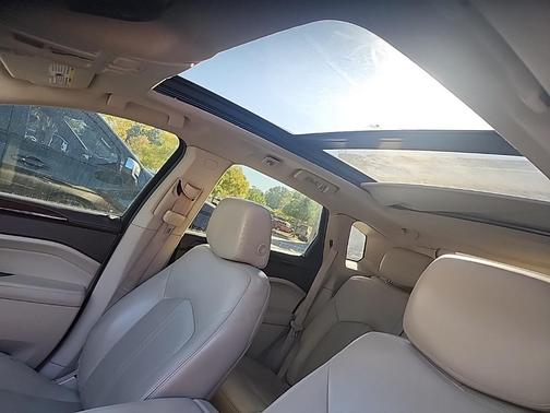 2012 Cadillac SRX Performance Collection