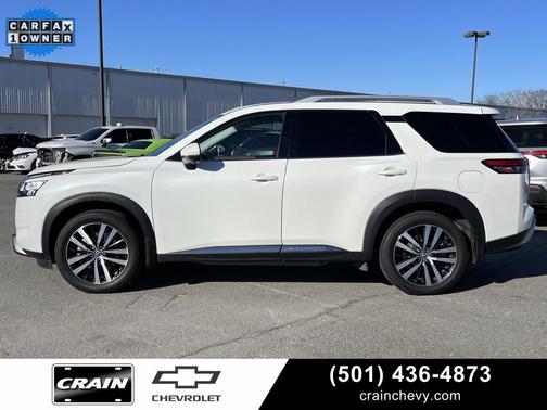2023 Nissan Pathfinder Platinum 4WD