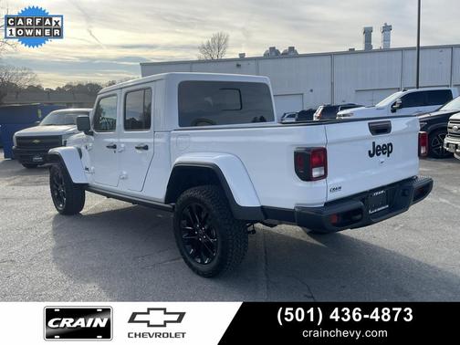 2025 Jeep Gladiator Nighthawk
