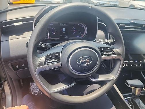 Amazon Gray 2023 Hyundai TUCSON SEL
