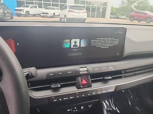 Aurora Black 2025 Kia K4 LXS