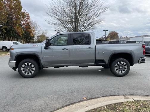 2026 Chevrolet Silverado 2500 LT